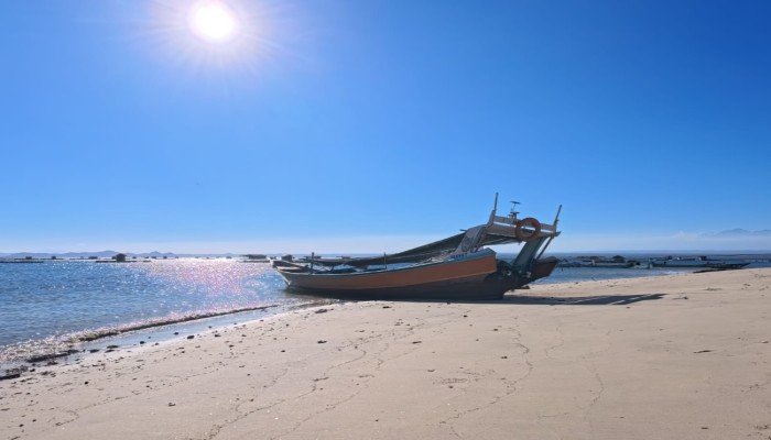 Wondering where to stay in Lombok? Discover the best areas including Kuta Lombok, Senggigi, Tetebatu, and the Gili Islands, with recommendations for every type of traveler.