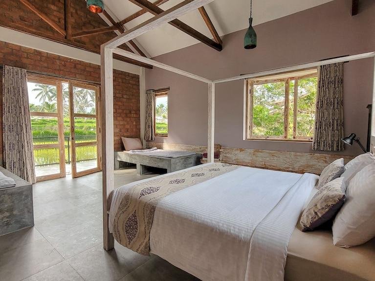 Les Rizieres Lombok boutique hotel surrounded by rice terraces in Tetebatu