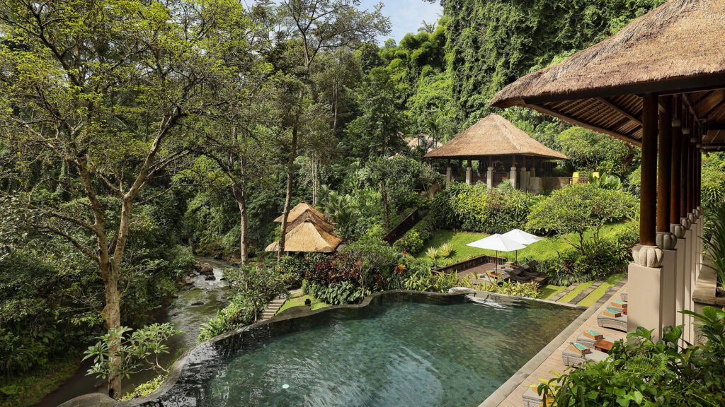 Alt Text: Infinity pool at Maya Ubud Resort in Bali